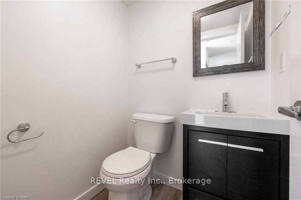 3322 ADDISON Avenue Unit 17 photo 7