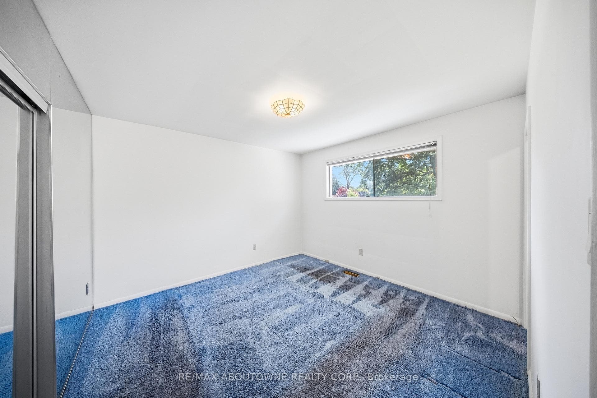 73 Price Avenue photo 14