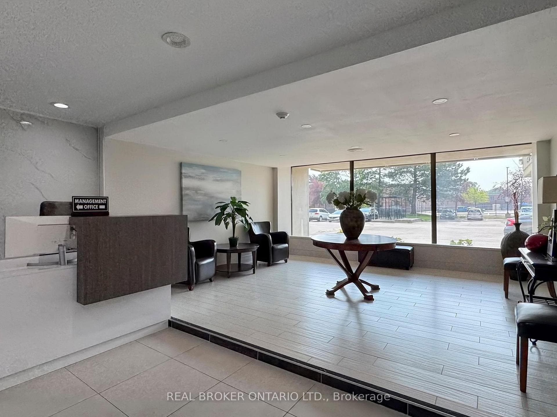 1338 York Mills Road Unit 906 photo 25
