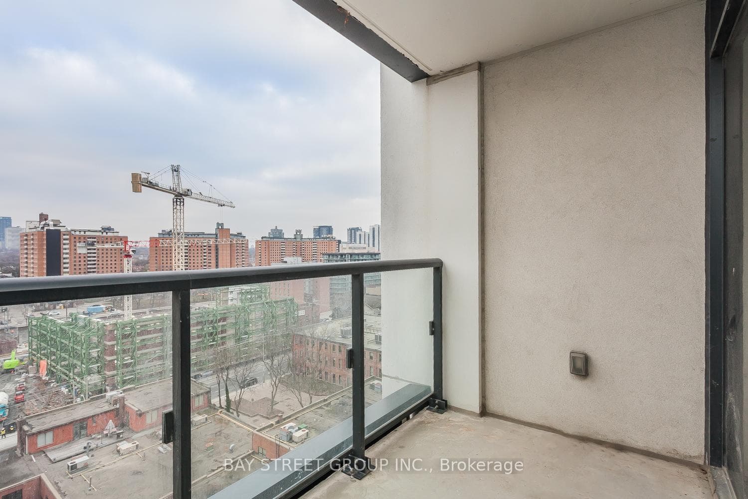 400 Adelaide Street Unit 1615 photo 26