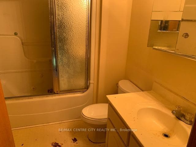347 Thiel Street photo 14