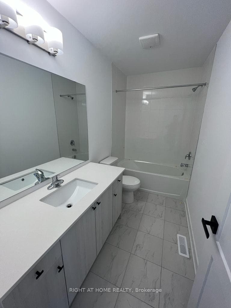 43 wheatfield Road photo 9