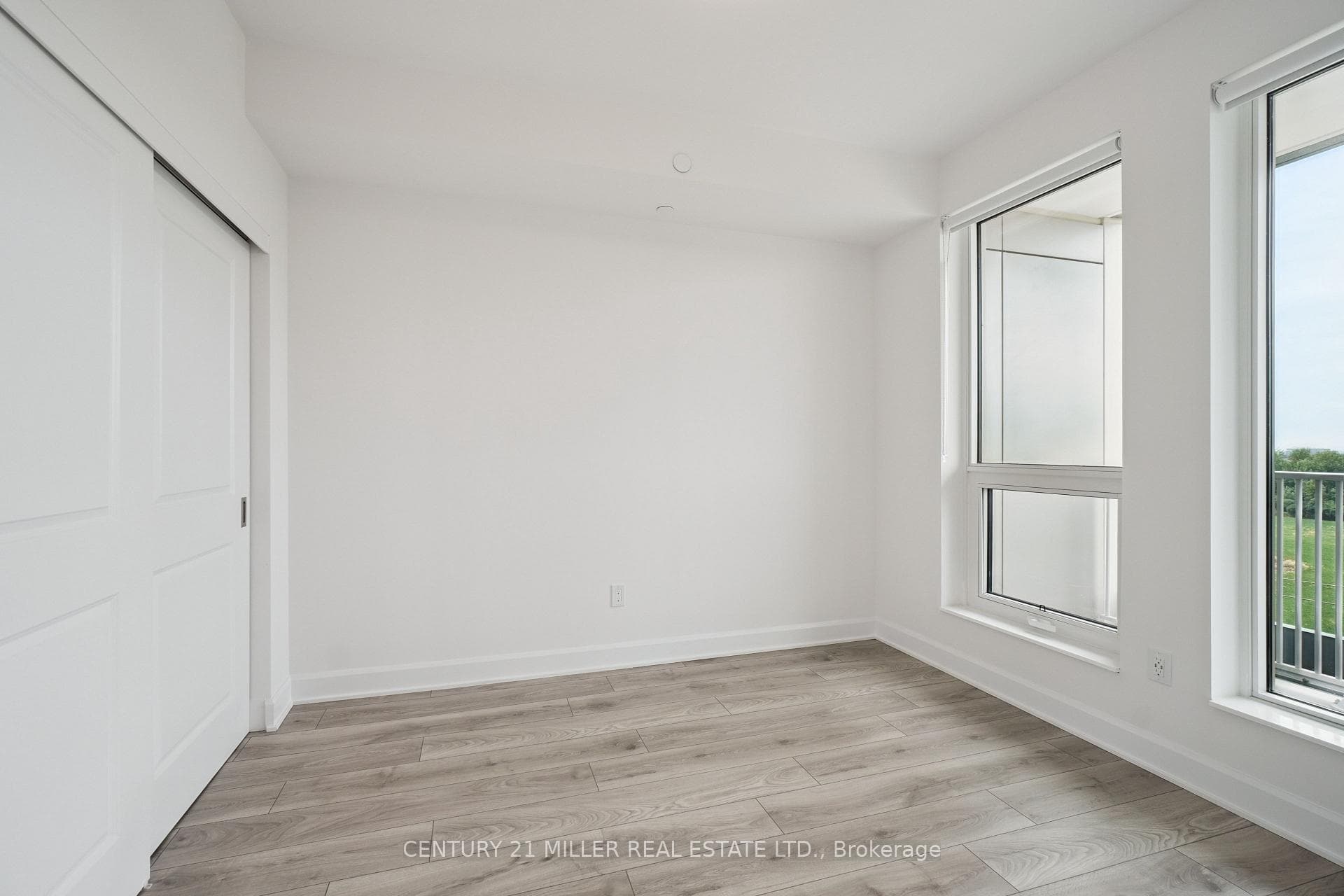 3240 William Coltson Avenue Unit 615 photo 25