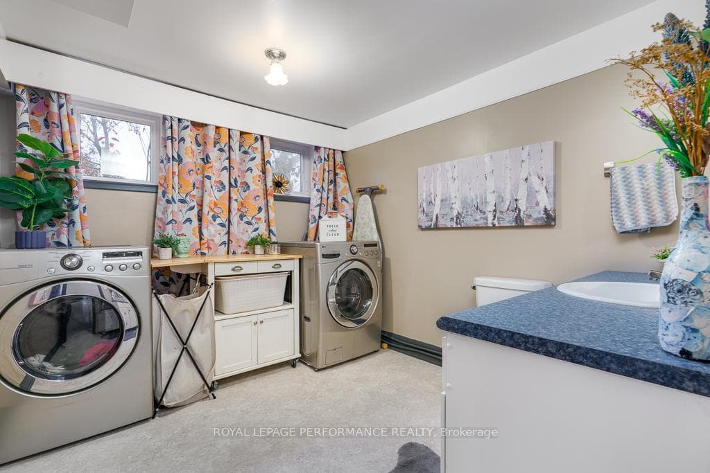 1402 Boyd Street photo 17