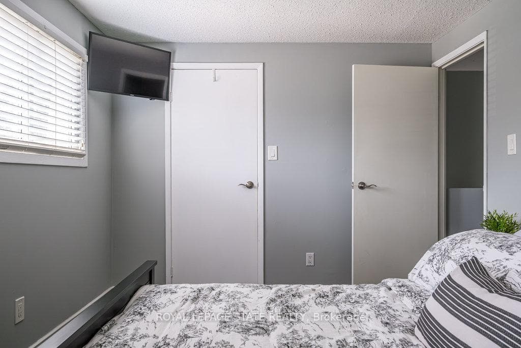 300 Rexford Drive Unit 16 photo 19