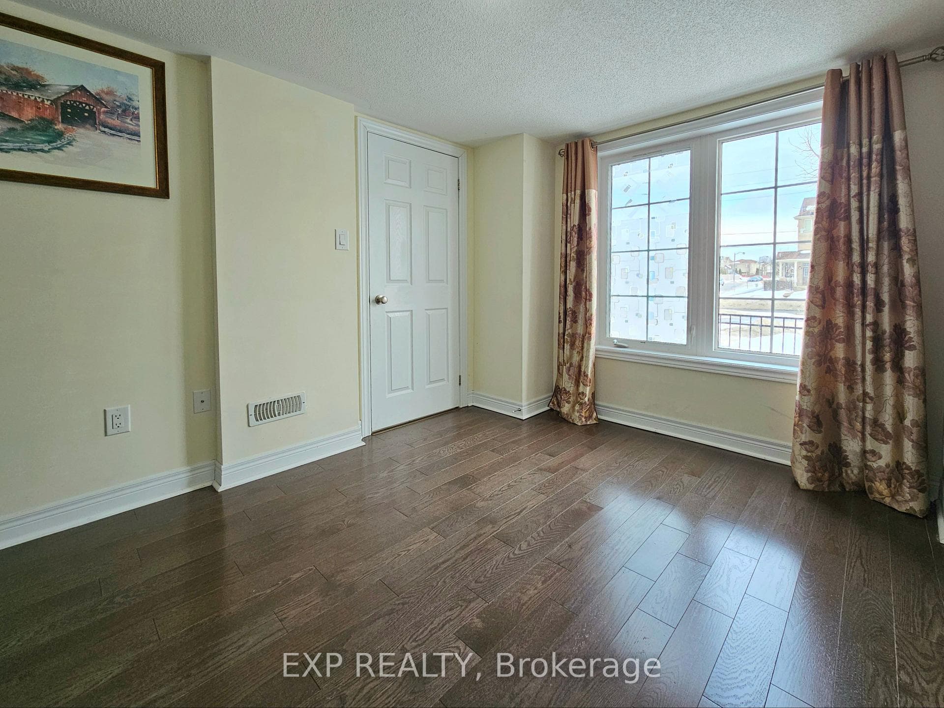 568 Midland Avenue photo 17