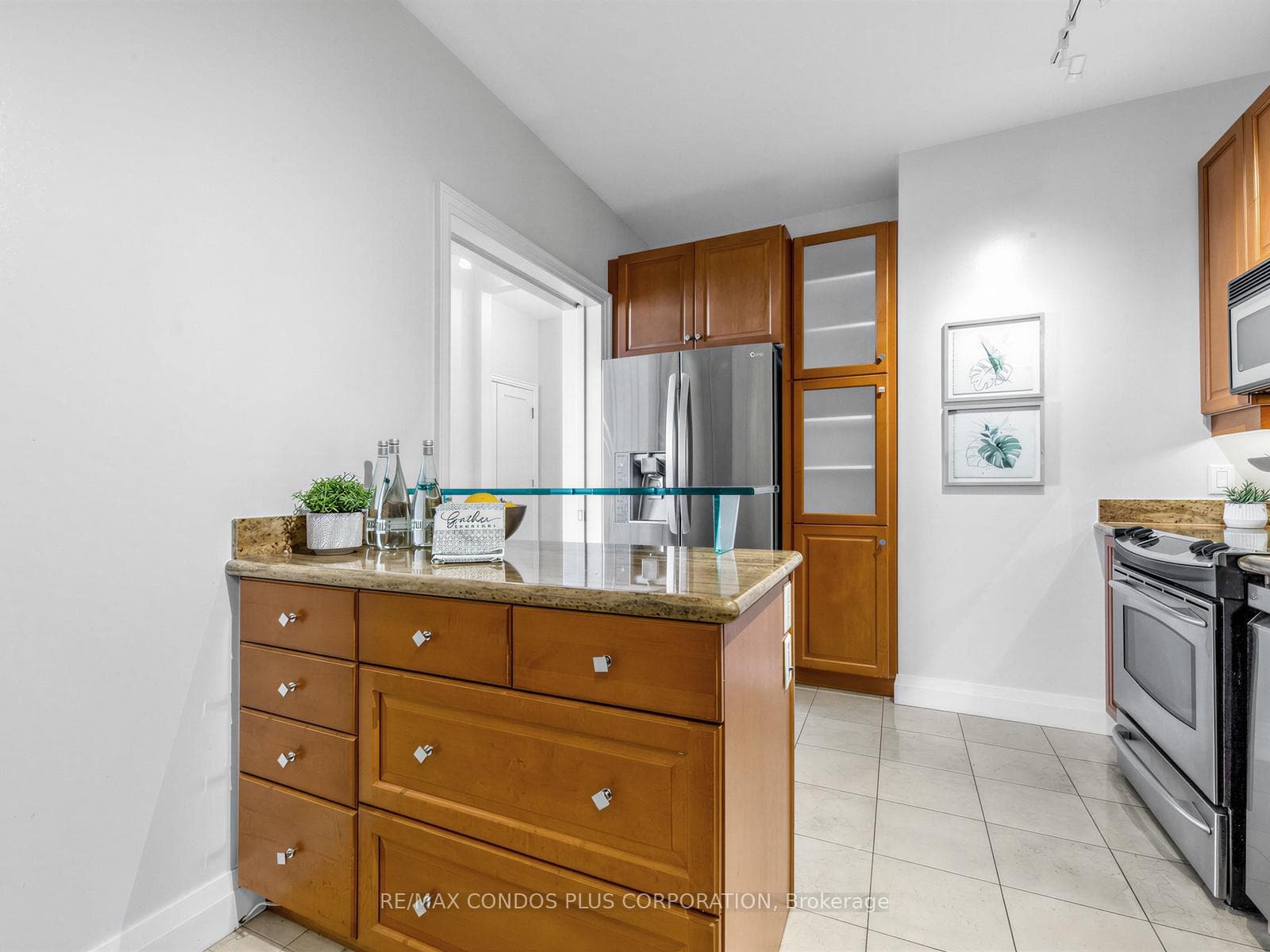 208 Queens Quay Unit PH2 photo 17