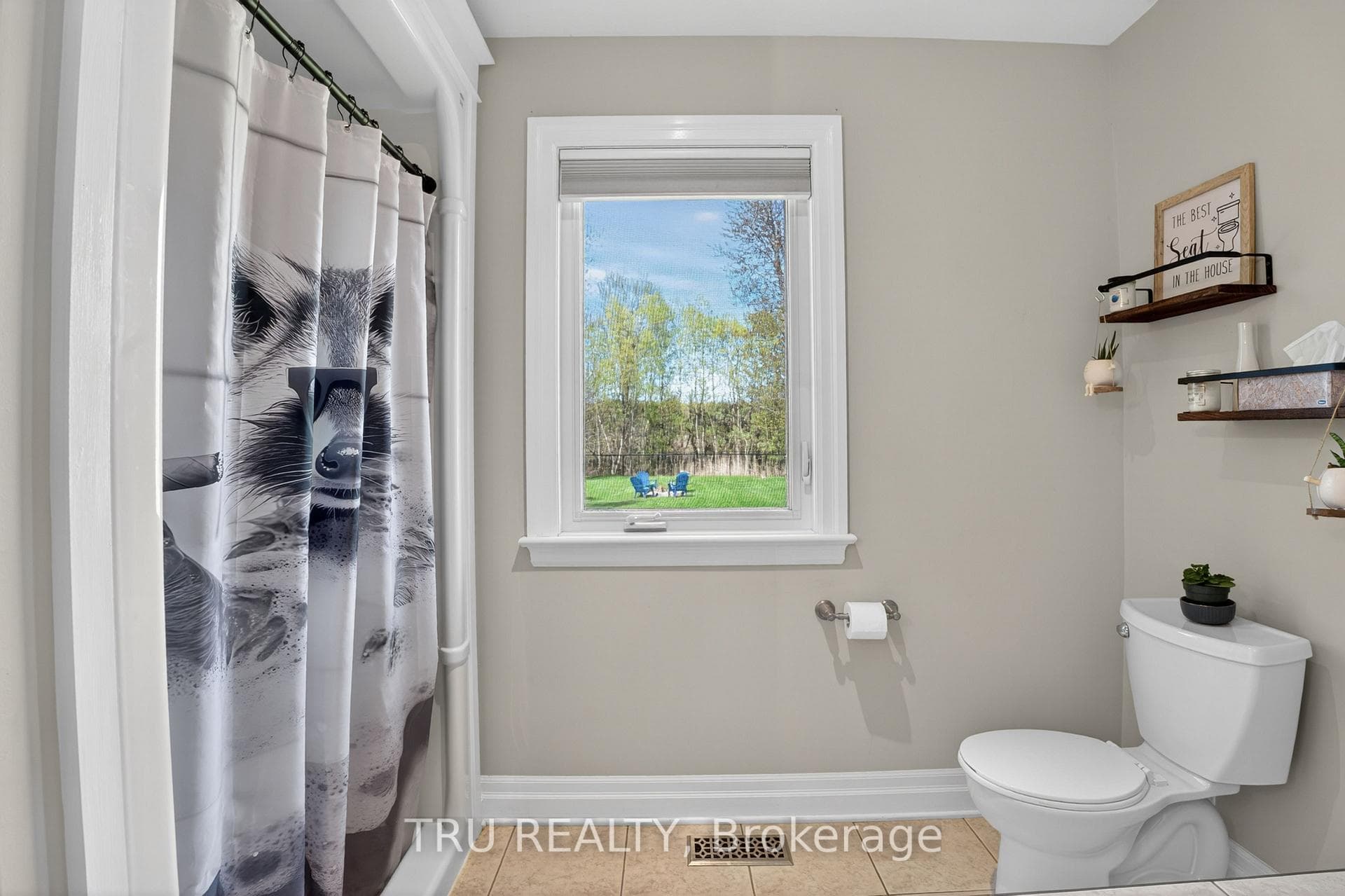 Ensuite of main house