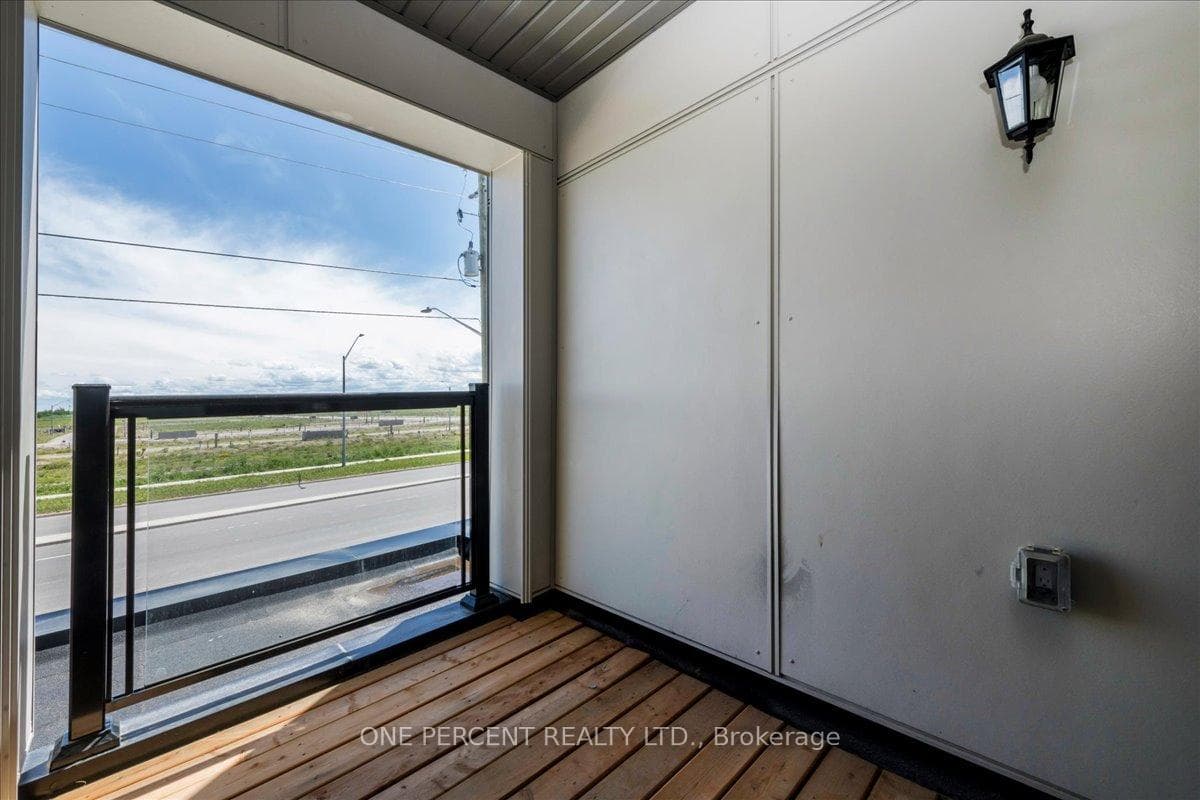 16 Pearen Lane photo 13
