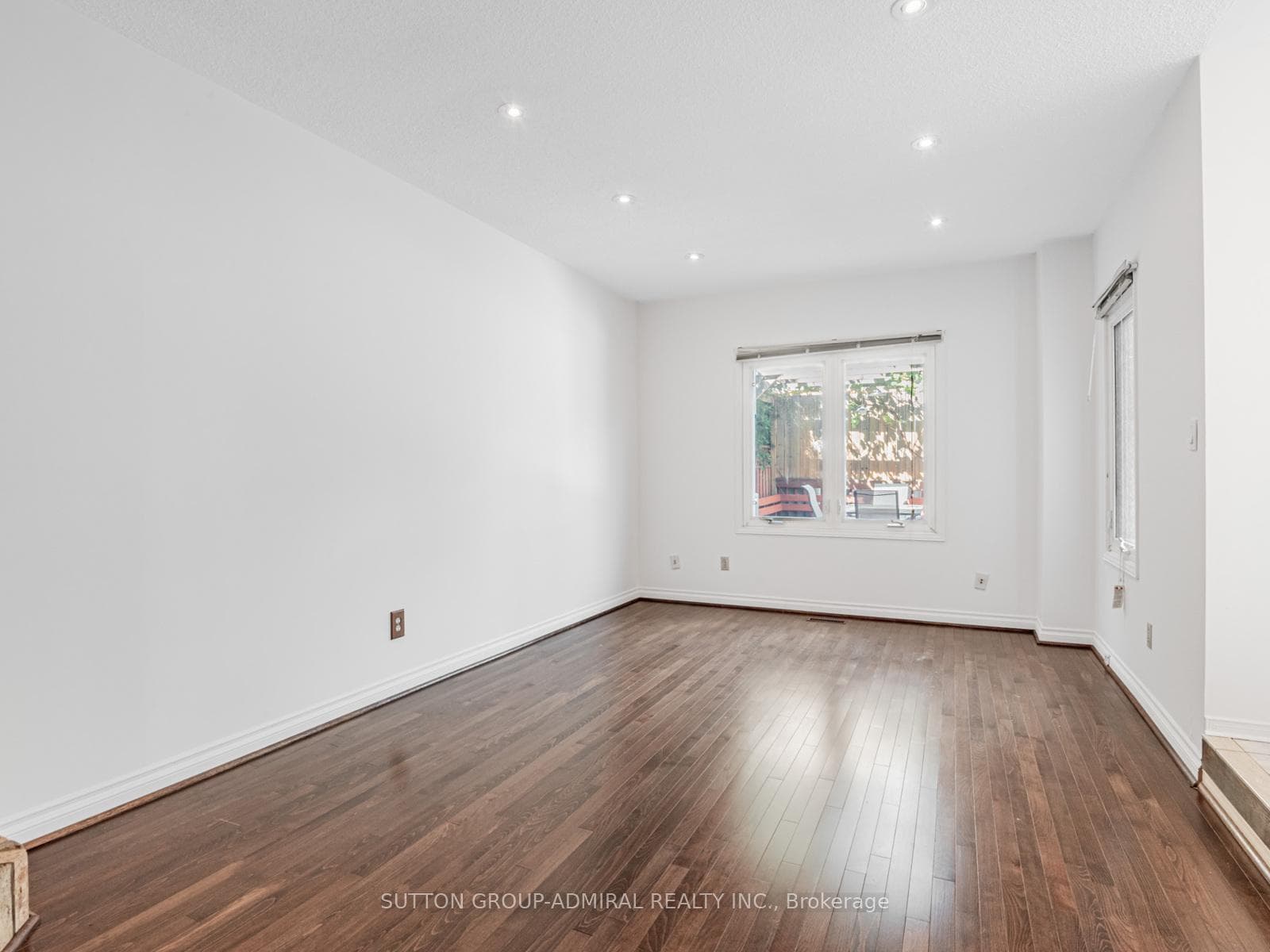 98 Rosedale Heights Drive photo 19