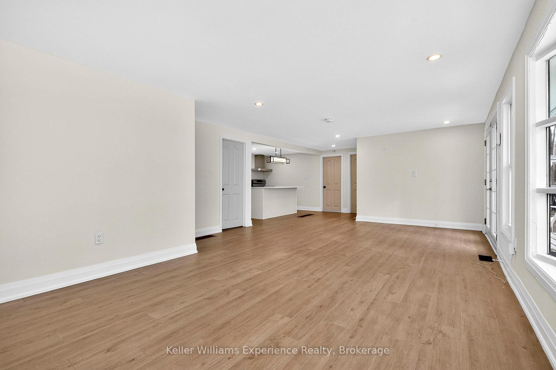 29 Nida Drive photo 14