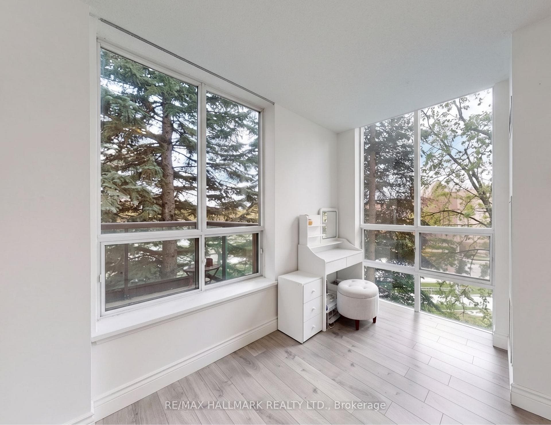 3 Ellesmere Street Unit 106 photo 10