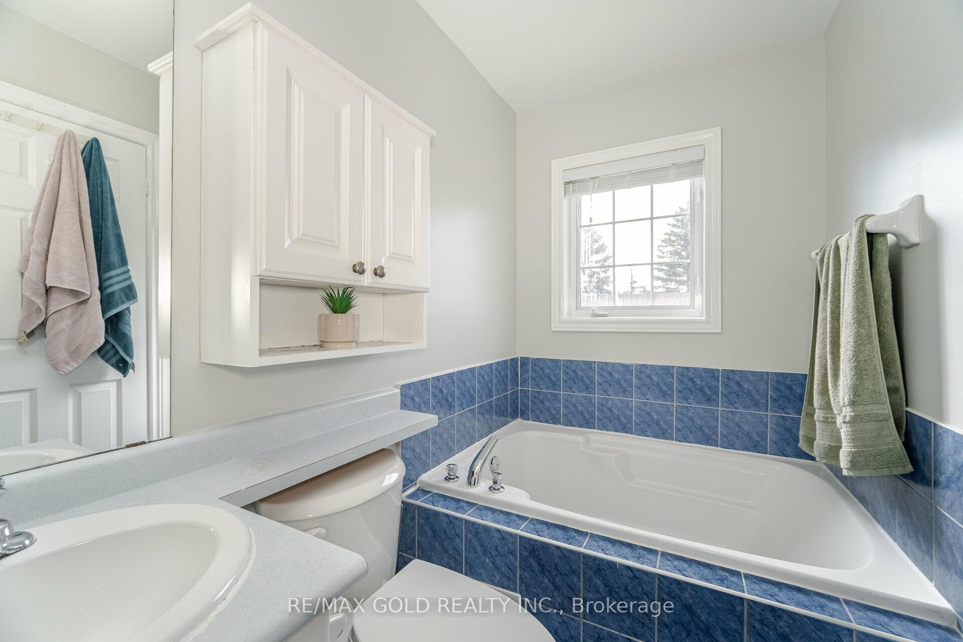 119 Checkerberry Crescent photo 16
