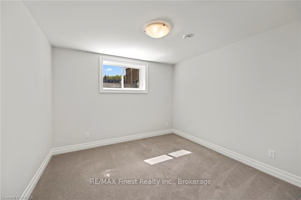 73 ASPEN Drive photo 31