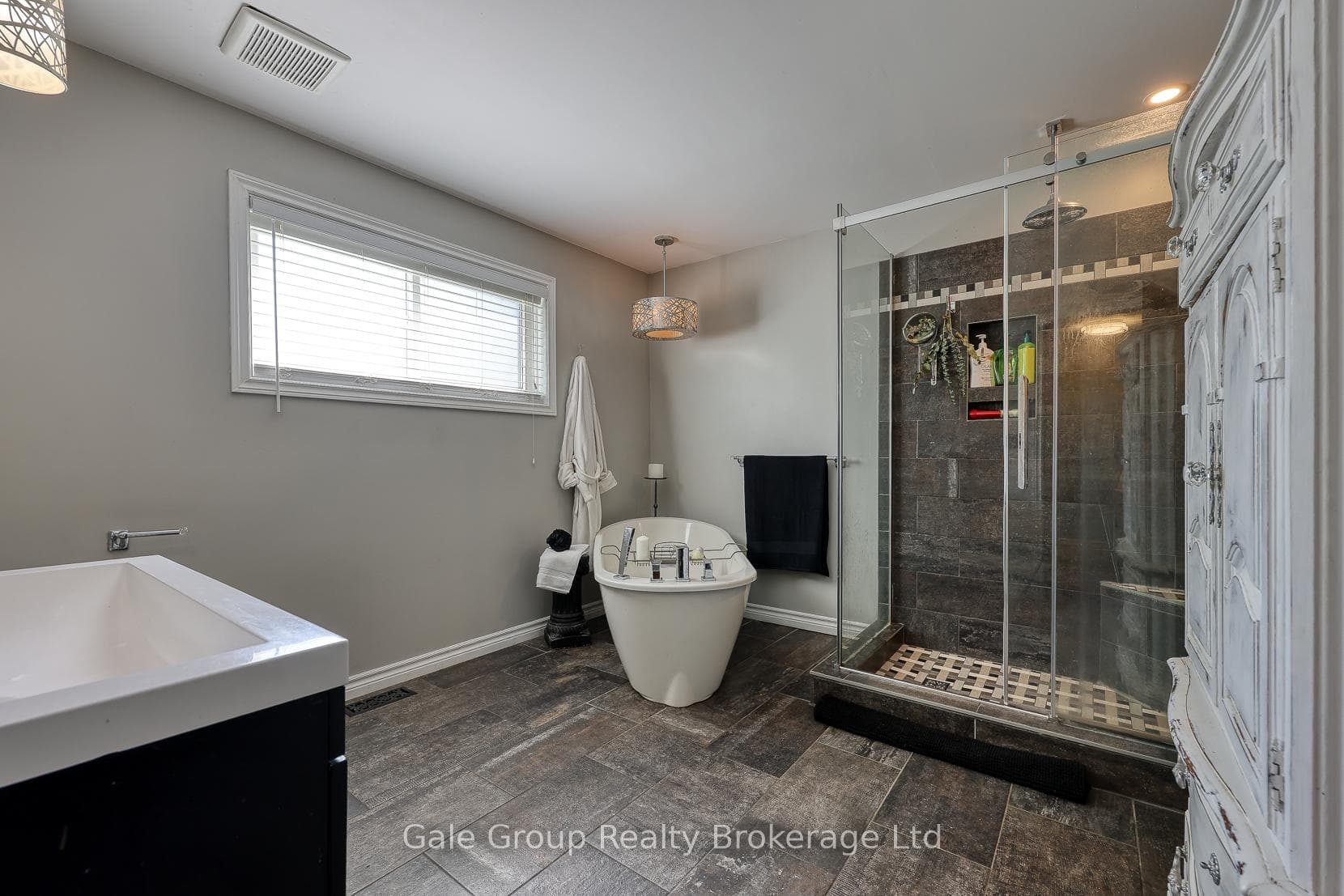 45 Carman Street photo 26