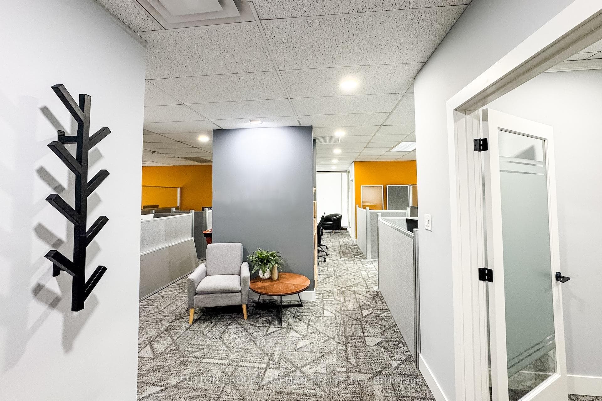 145 Wharncliffe Road Unit 101 photo 3