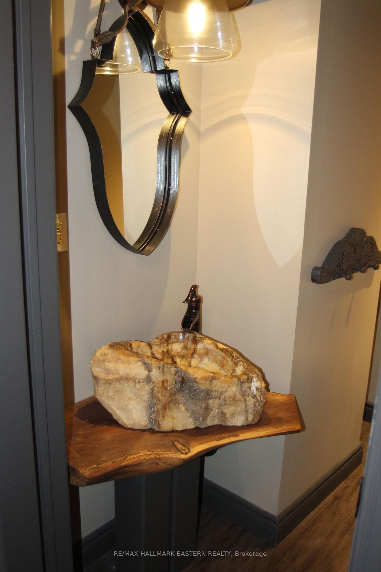 SINK FOR ROCK FANS