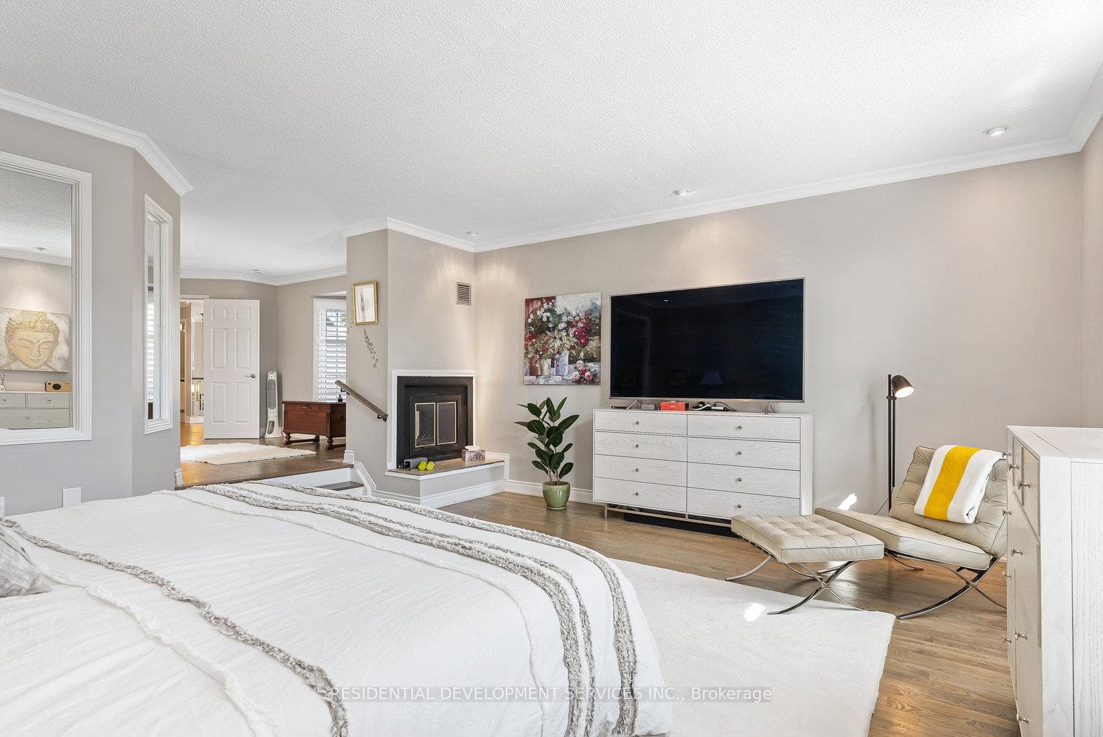 4110 Credit Pointe Drive photo 27