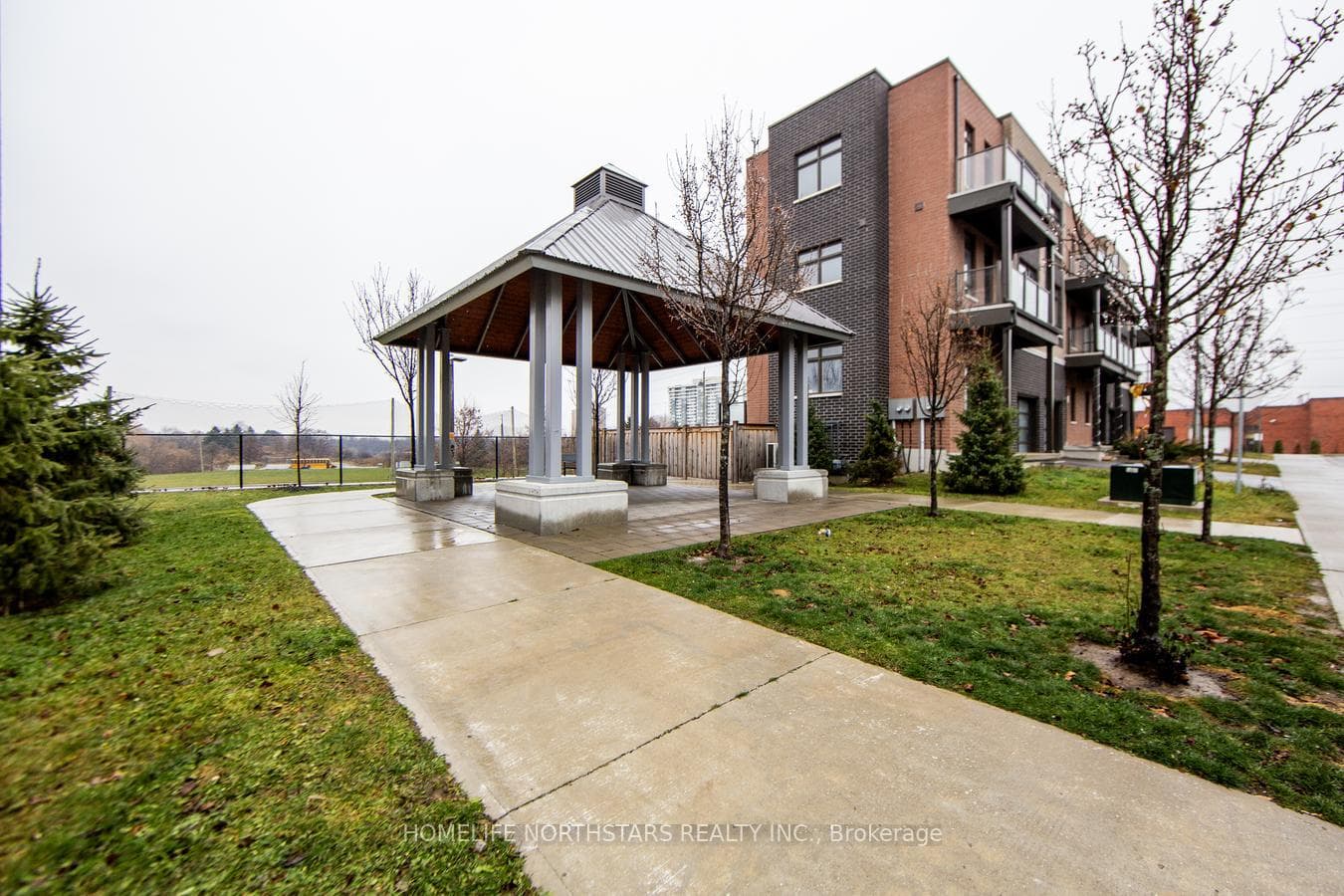 42 Engel Street photo 29