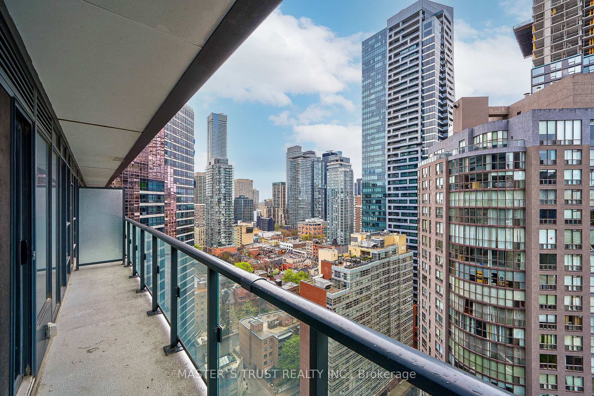 955 Bay Street Unit 2301 photo 19