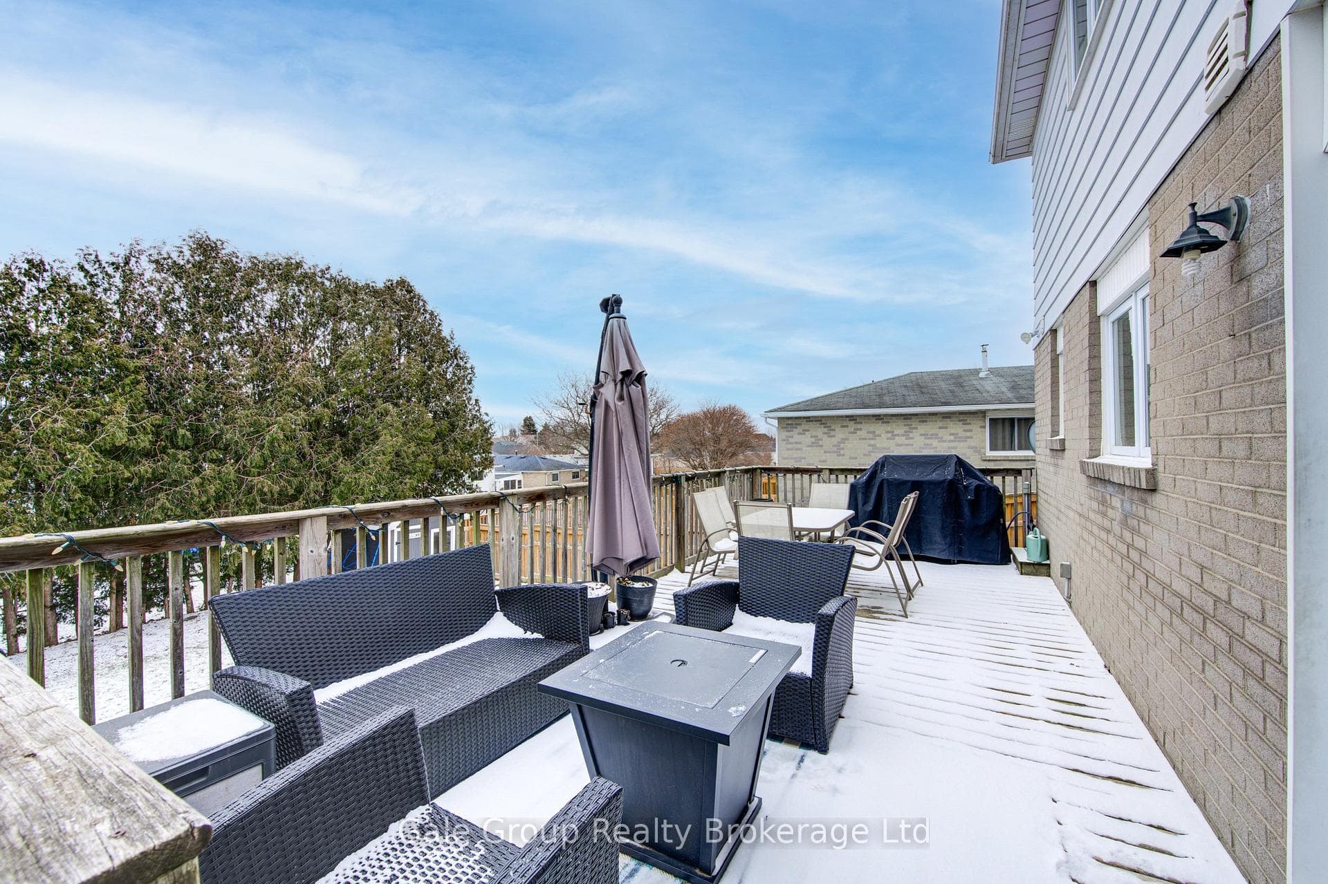 258 Cartier Drive photo 37