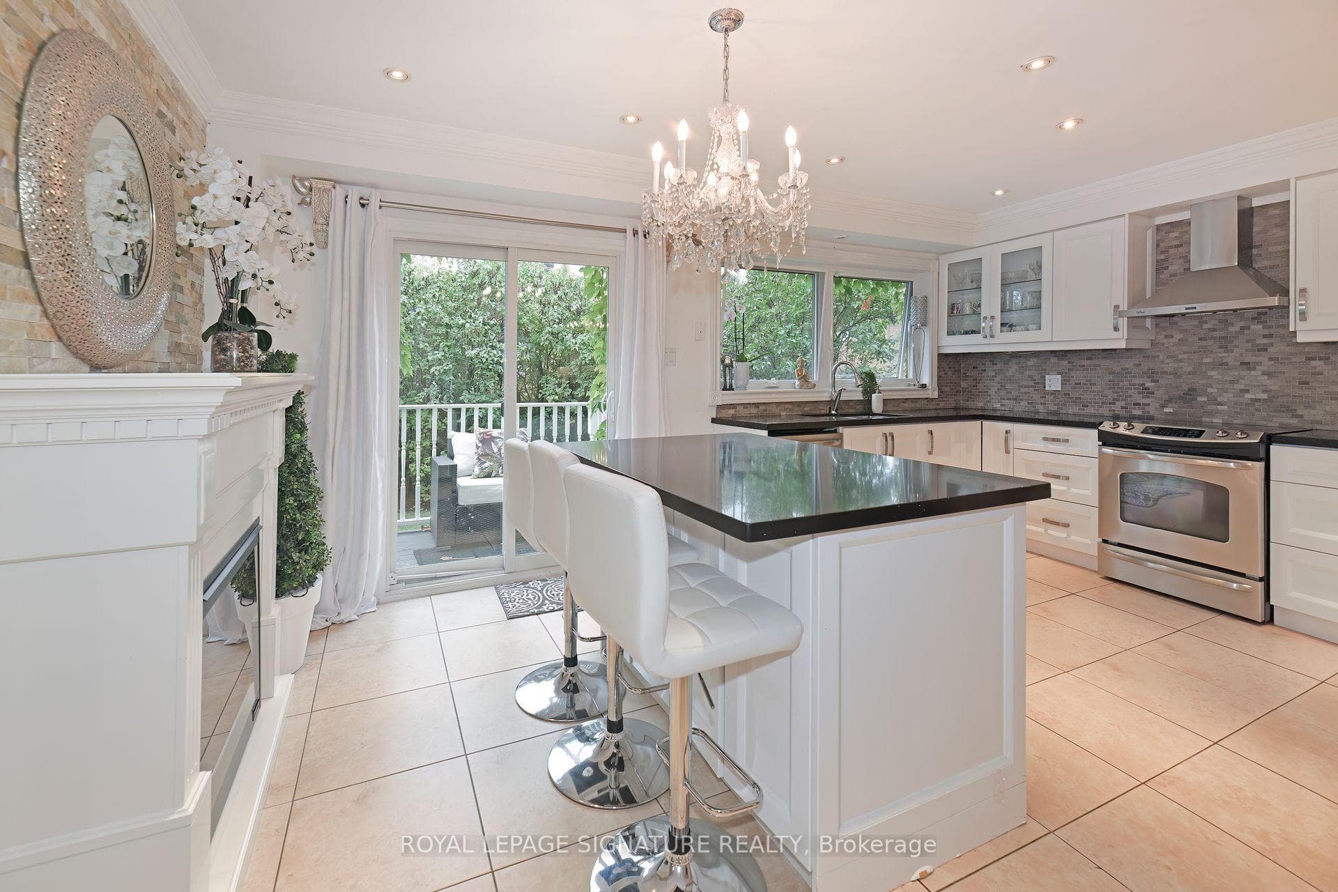 1410 Rose Bloom Road photo 9