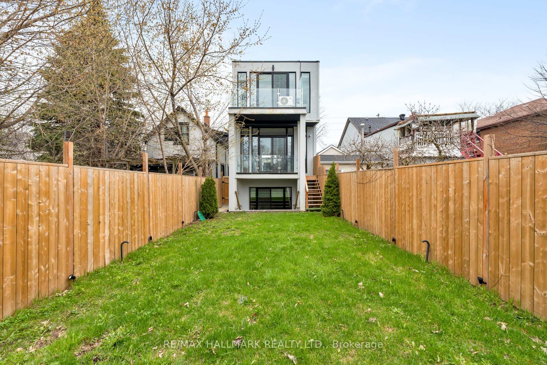167 Sammon Avenue photo 42