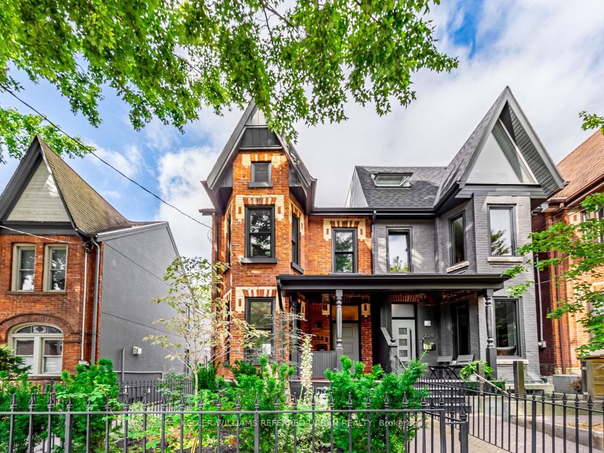 226 Lisgar Street photo 1