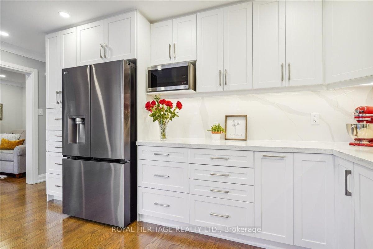 33 Reese Avenue photo 14