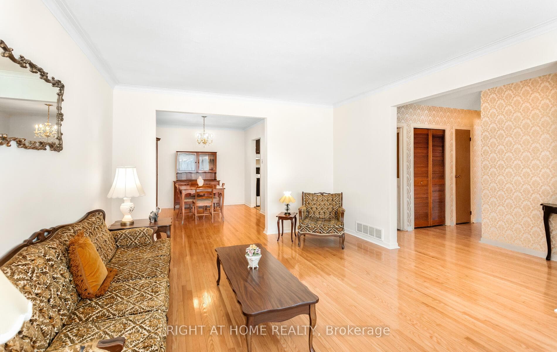 410 Bartley Bull Parkway photo 10