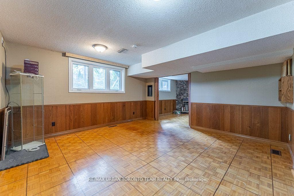 35 Brumwell Street photo 35