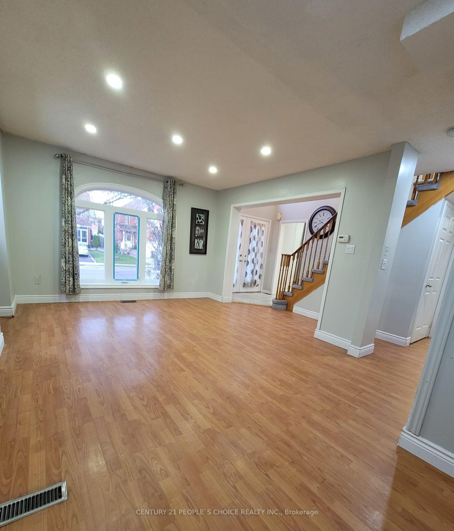 22 Yellow Brick Road Unit Upper photo 17