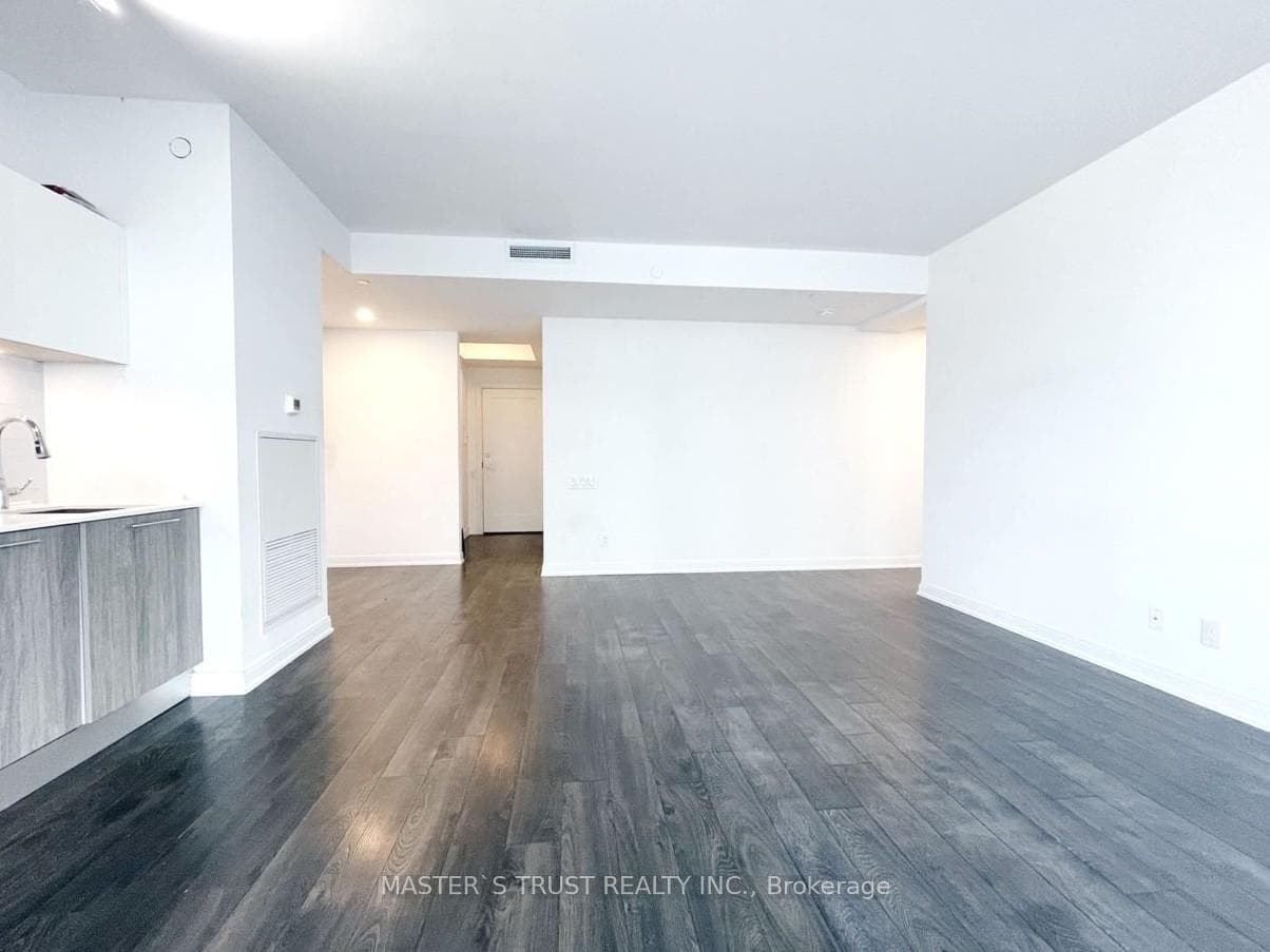 50 Charles Street Unit 3307 photo 6