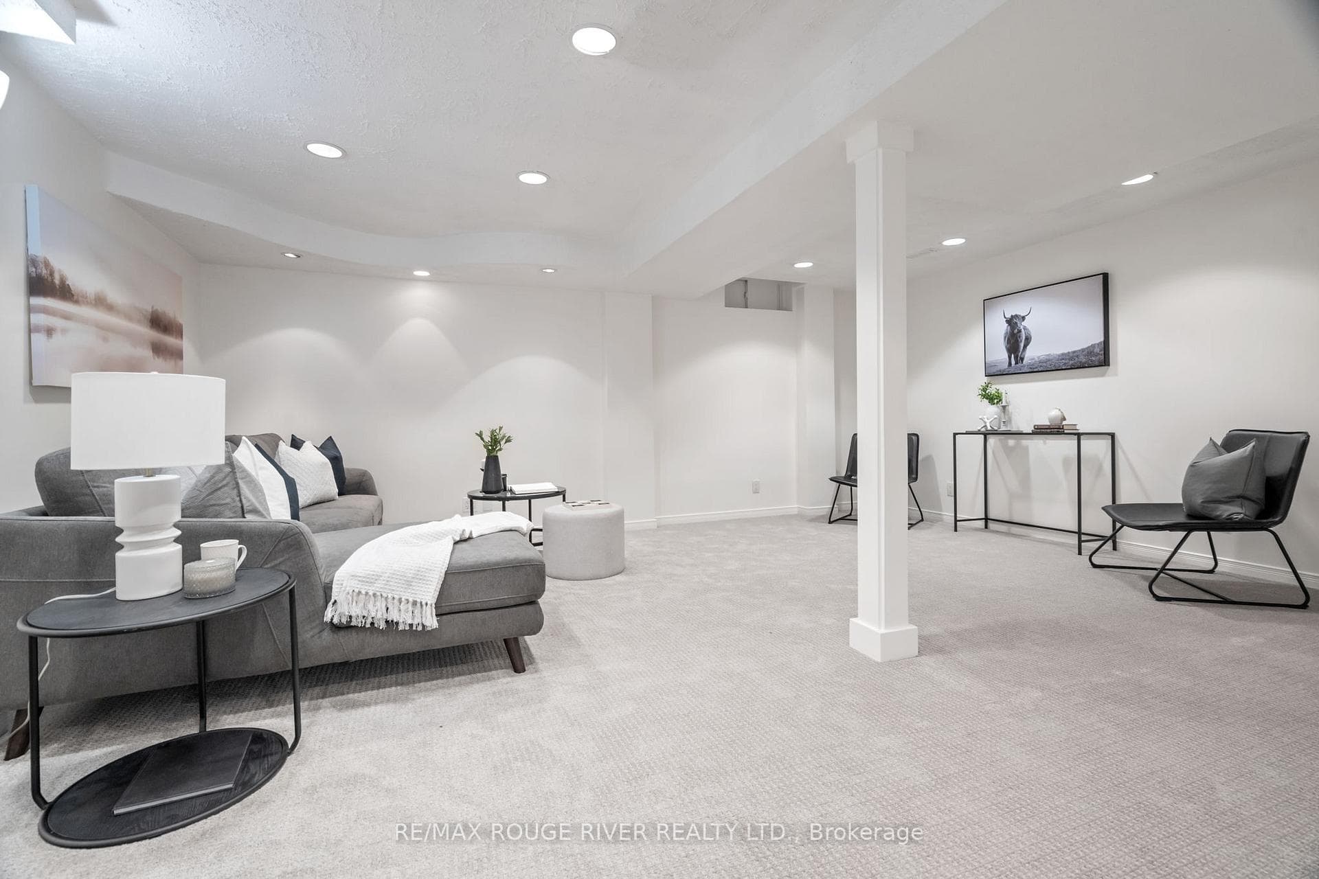 80 Lownie Court photo 30