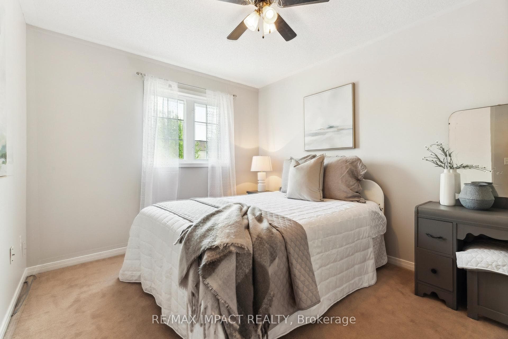 32 Dodds Square photo 24
