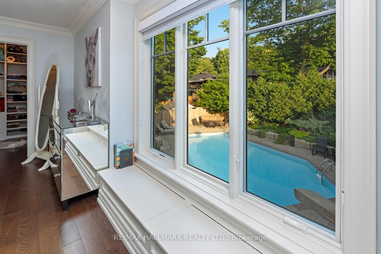 25 Queensborough Crescent photo 29