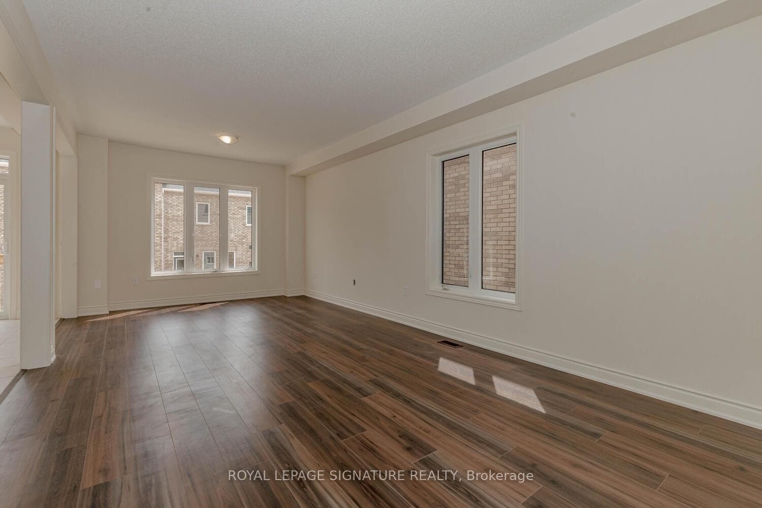 58 Attwater Drive photo 7