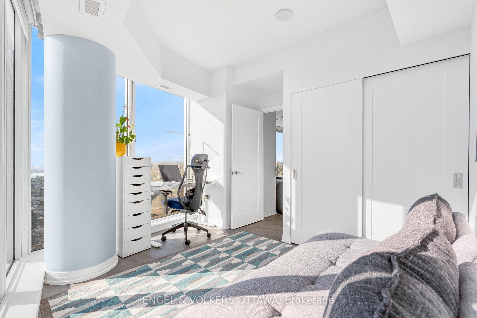 805 Carling Avenue Unit 3602 photo 21