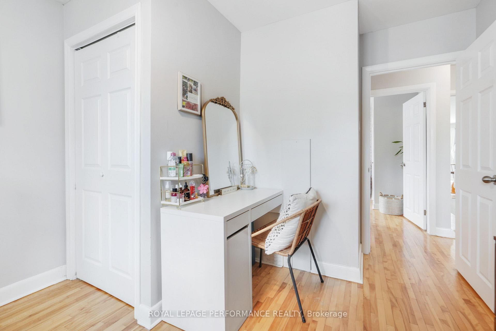 1503 Gilles Street photo 29