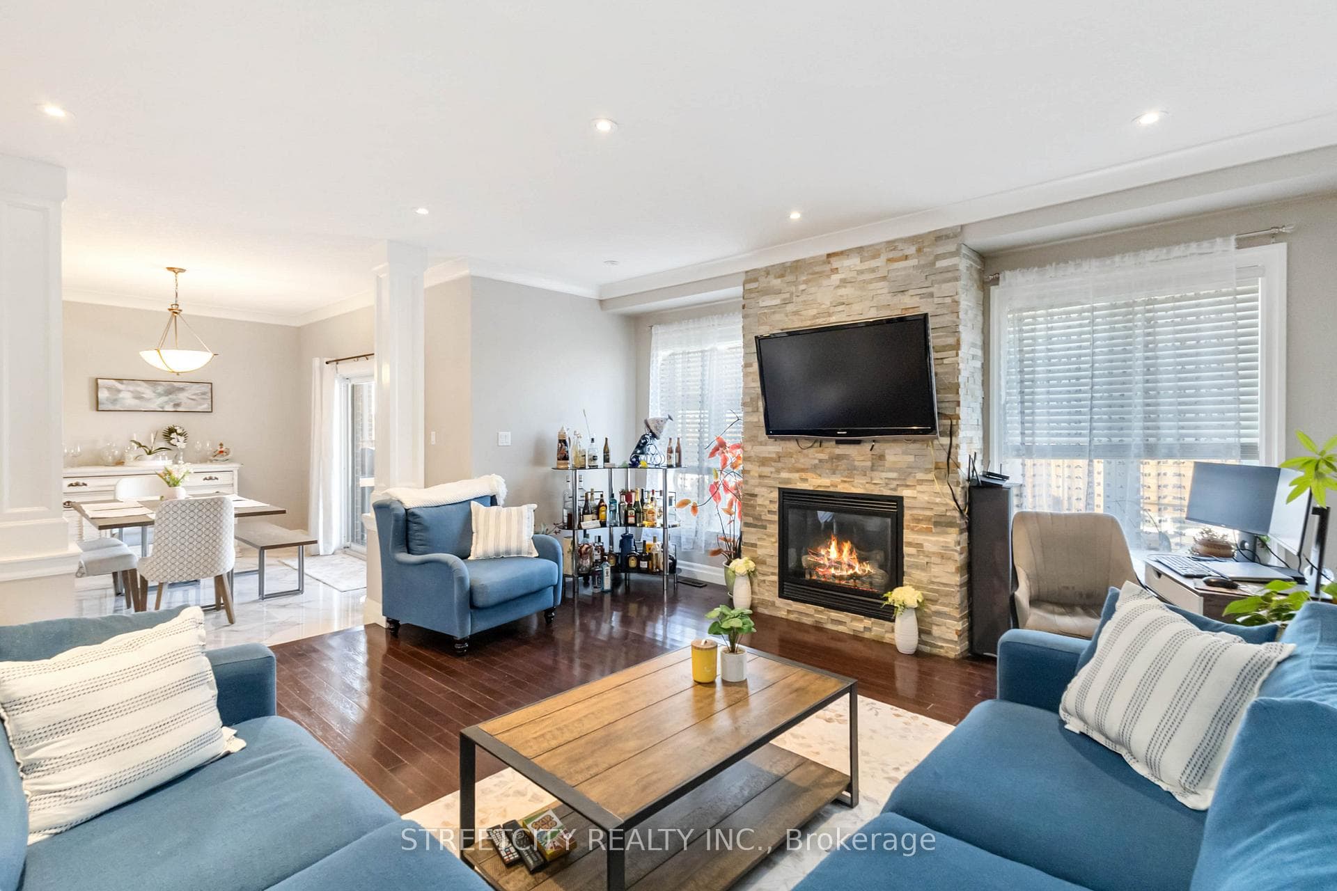 1160 Cardinal Road photo 16