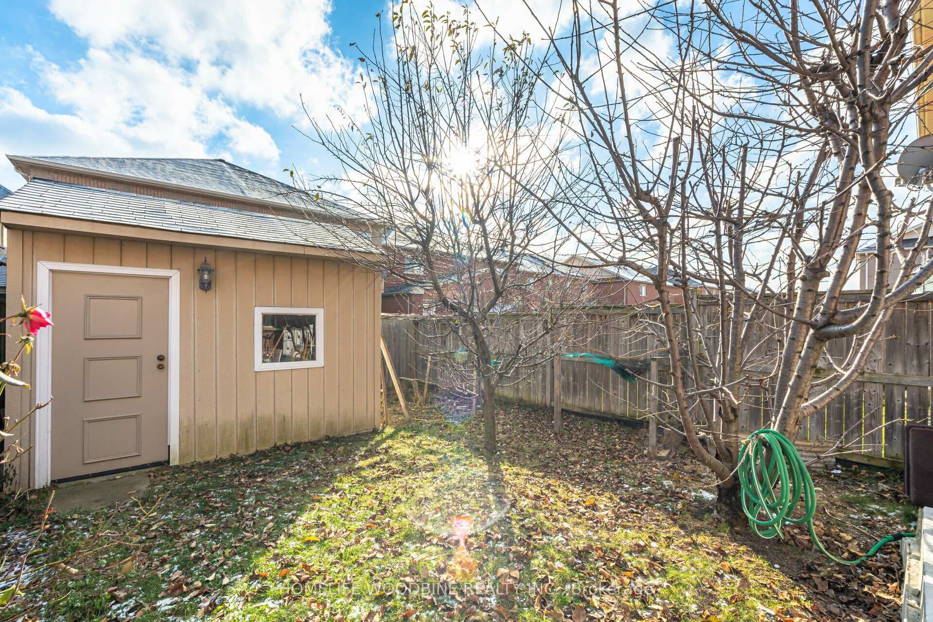 29 Calm Waters Crescent photo 39
