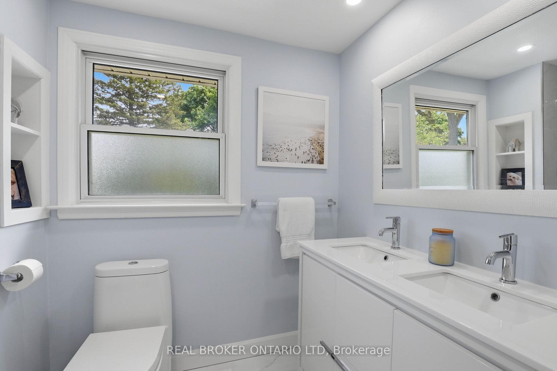 196 Wychwood Park photo 29