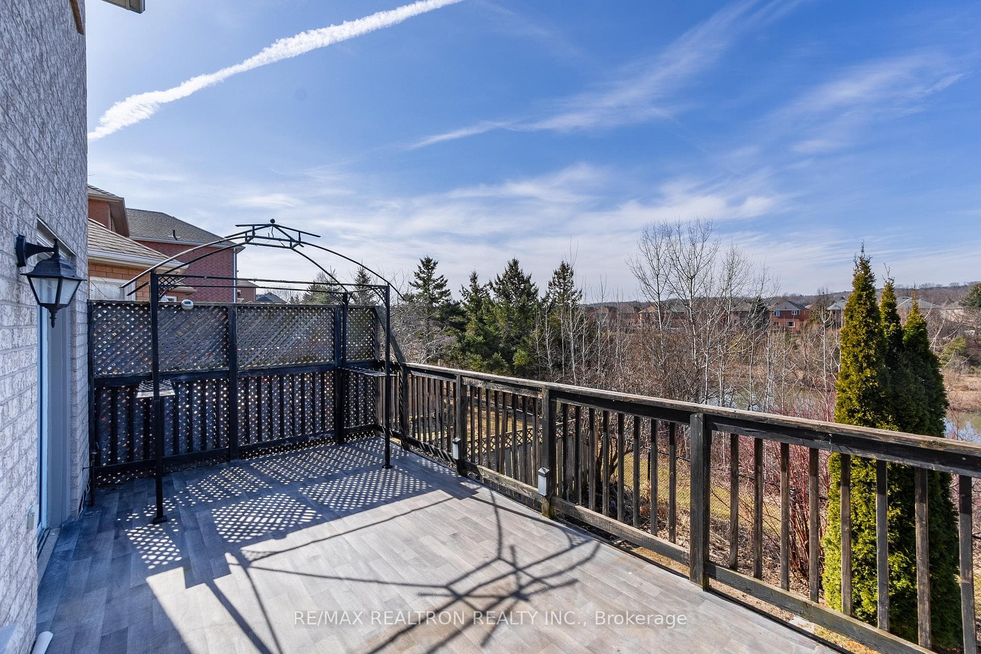380 Bartholomew Drive photo 33