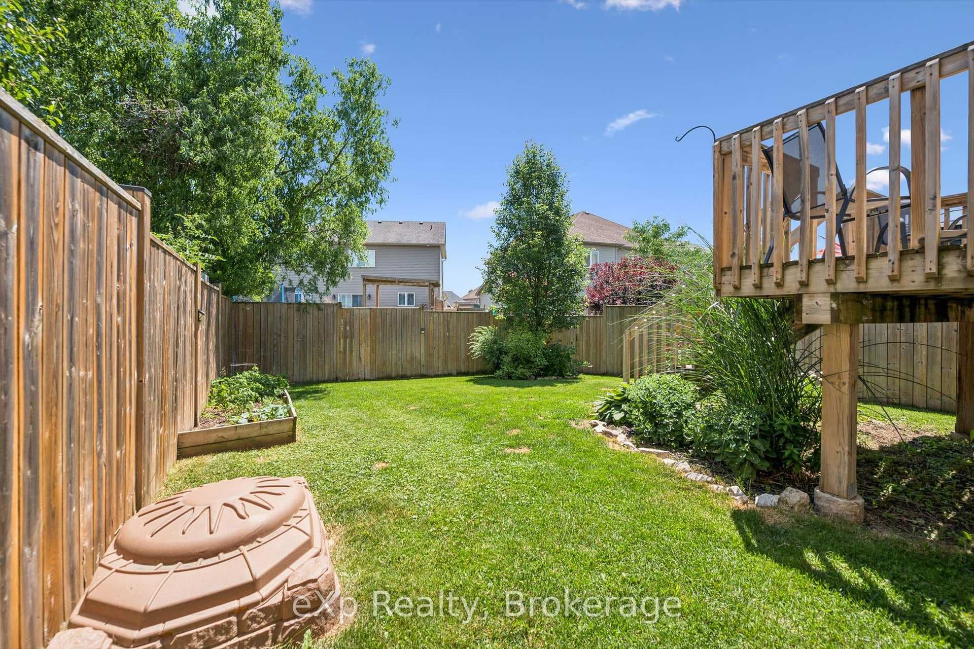 29 Goodall Court photo 39