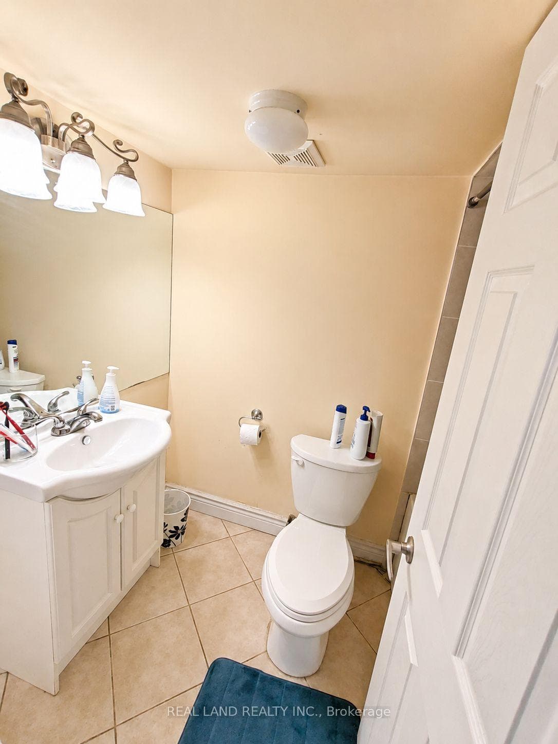188 Bantry Avenue photo 4