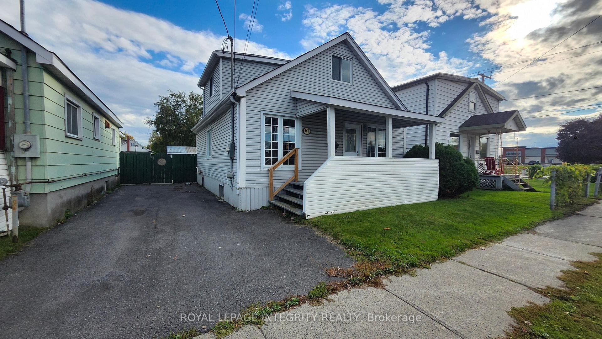 360 9th Street photo 23
