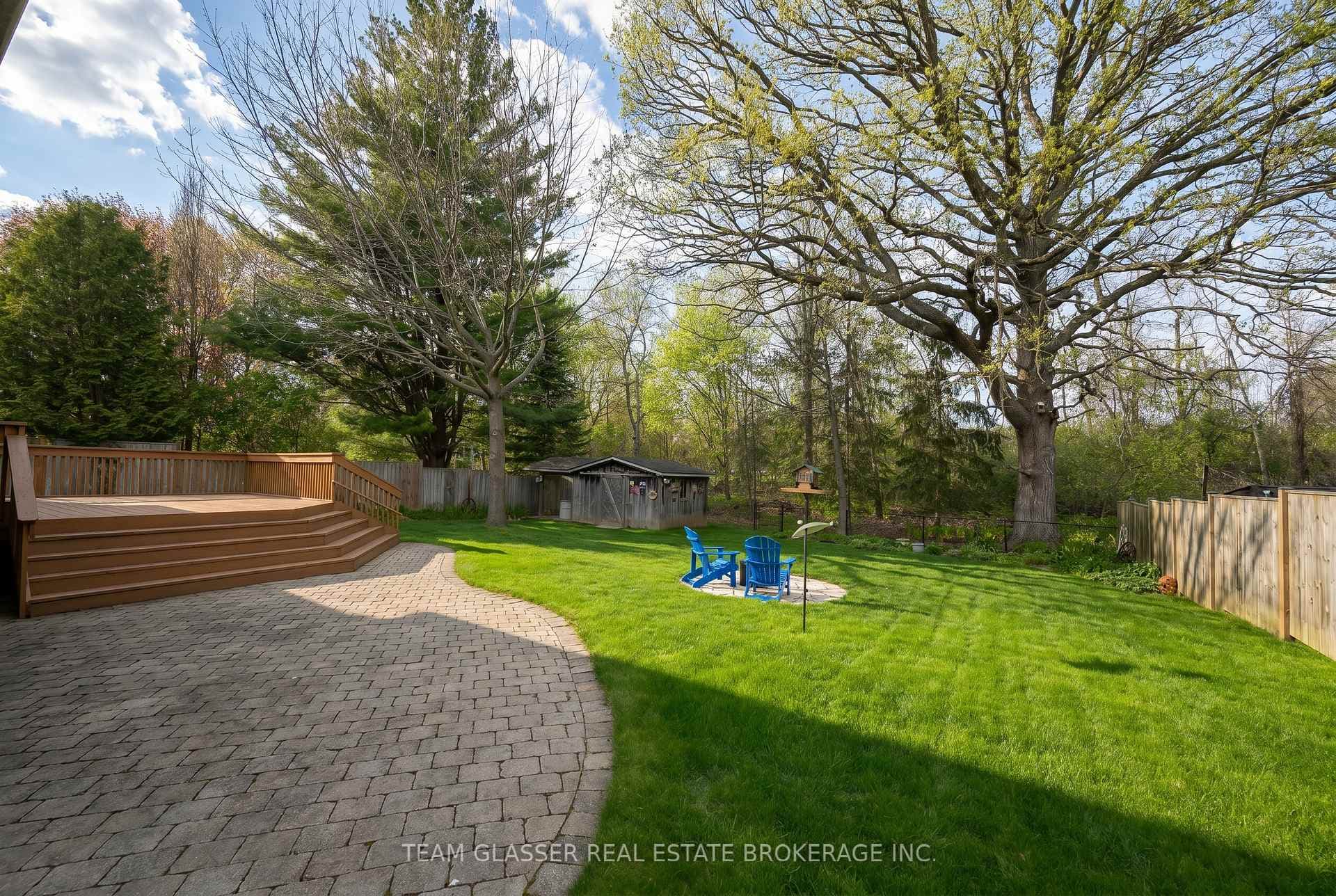 78 Dennis Avenue photo 26