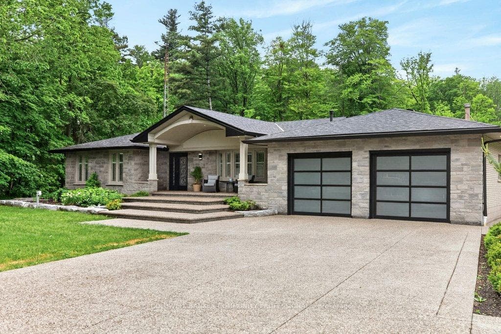 478 Glancaster Road photo 1