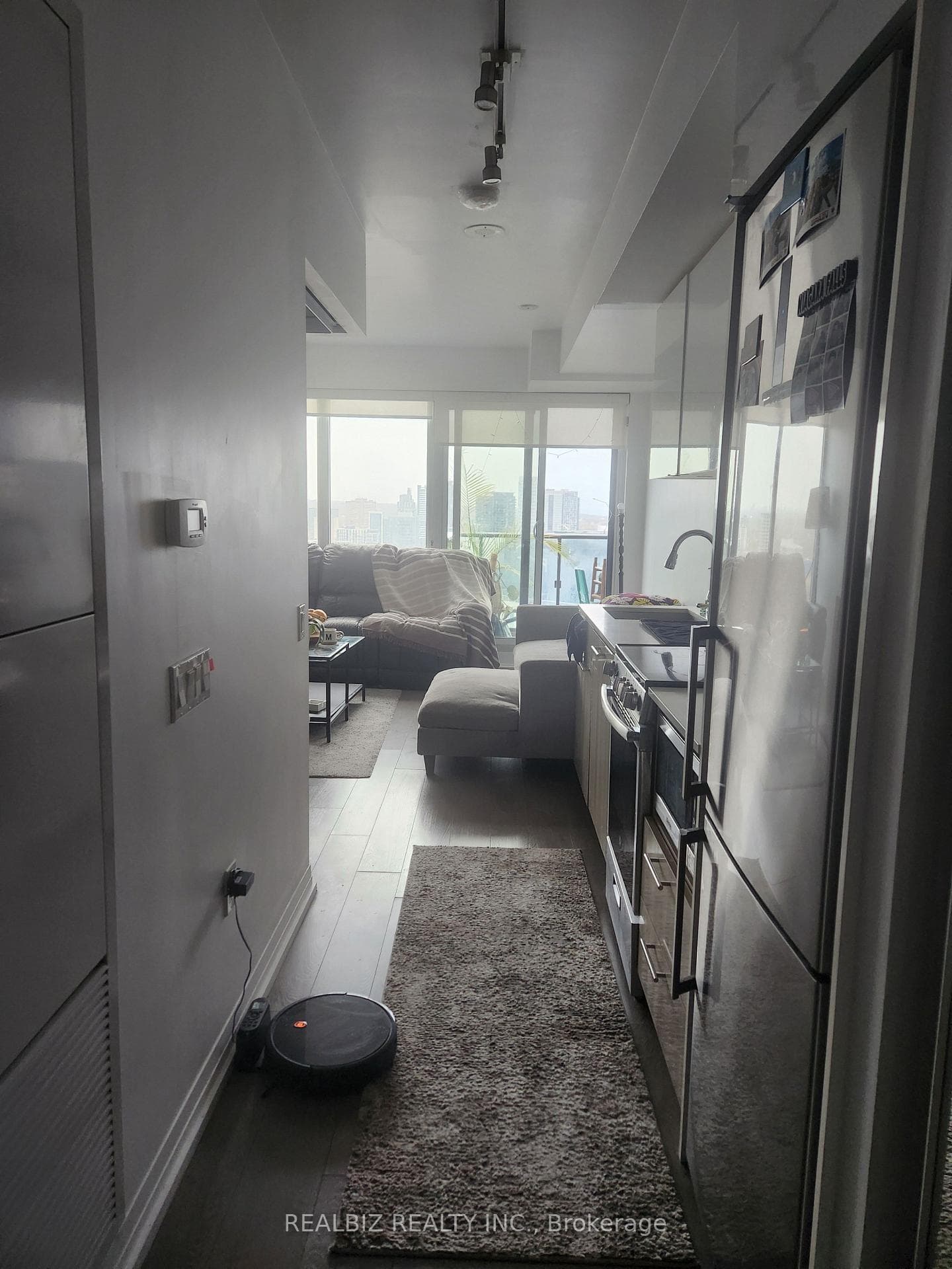251 Jarvis Street Unit 2401 photo 3