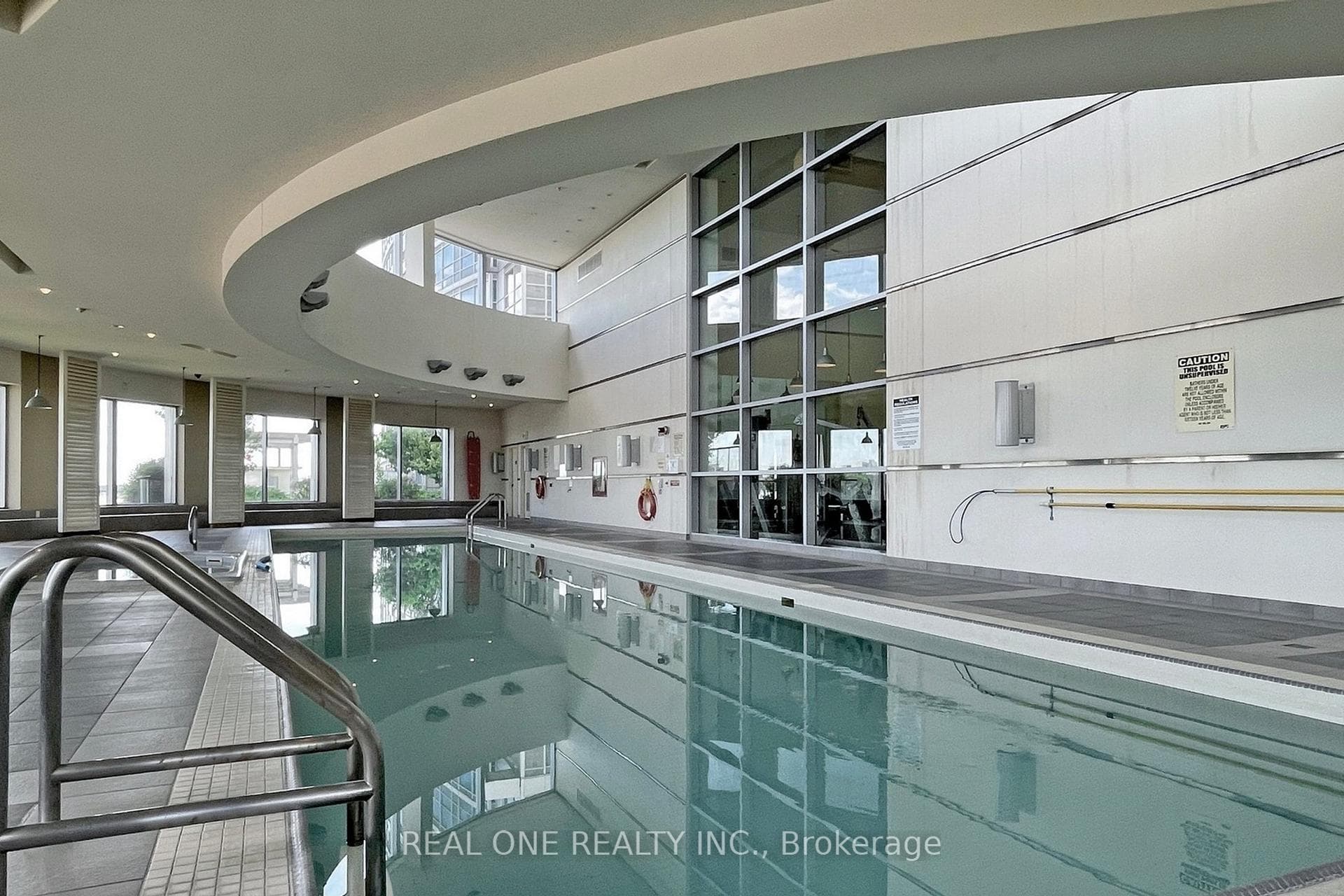36 Lee Centre Drive Unit 1507 photo 26